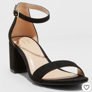 Micaela block Heels faux suede 11w